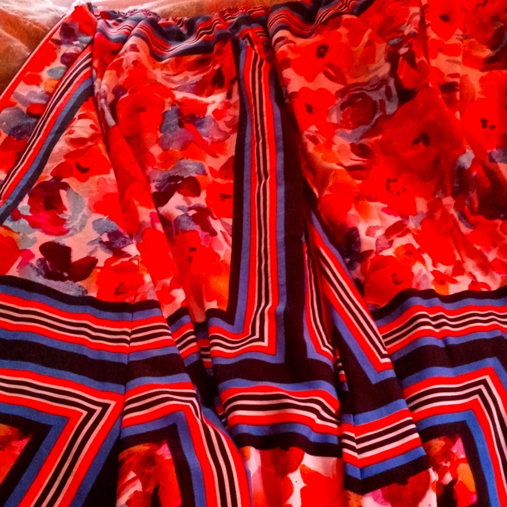 Abstract skit 3x